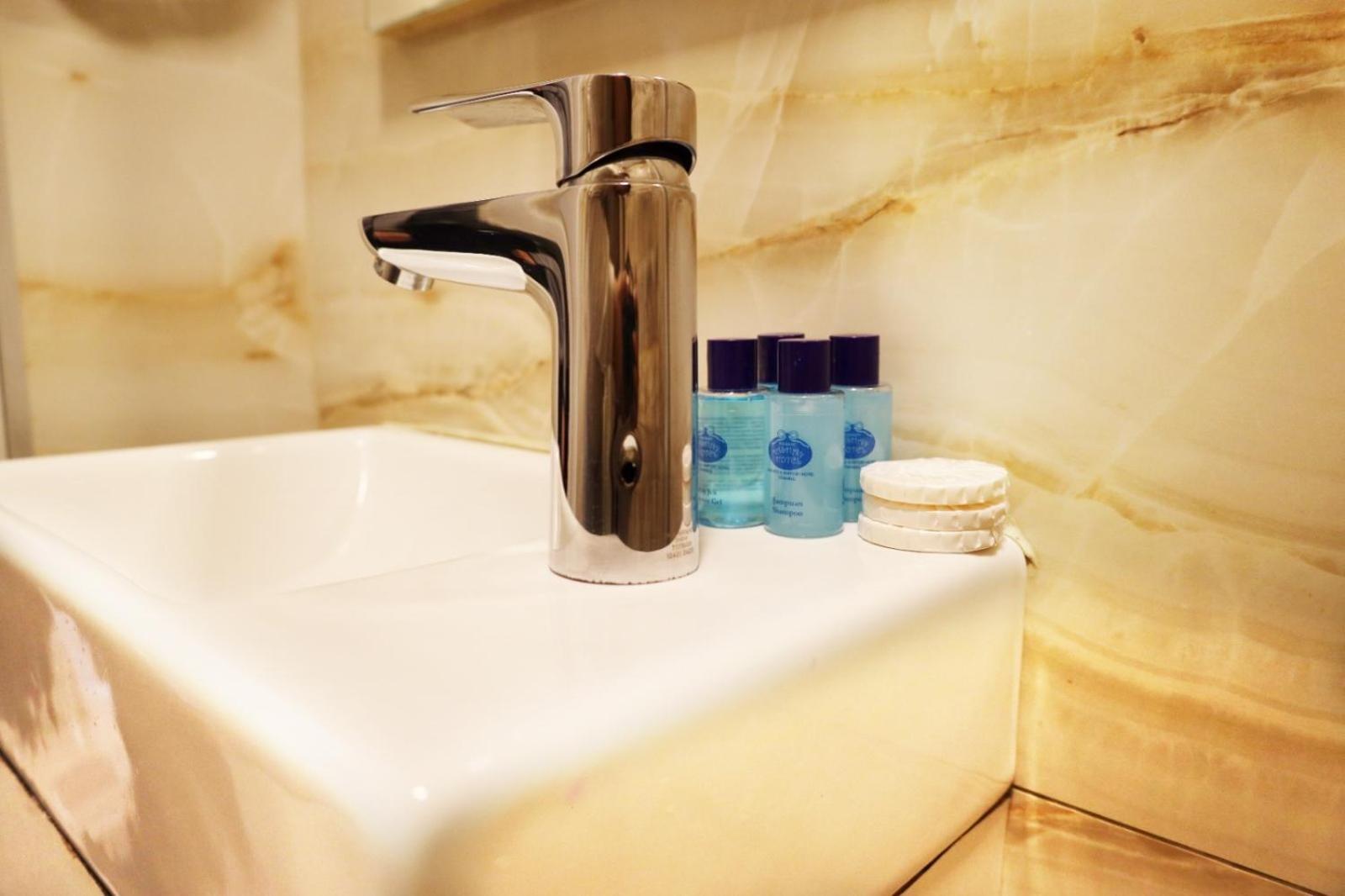 איסטמבול Bakirkoy Tashan Business & Airport Hotel מראה חיצוני תמונה